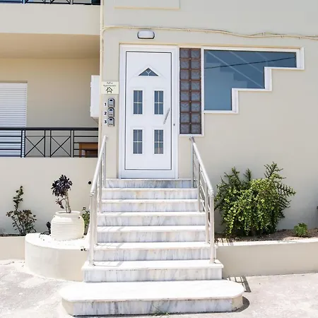 Apartment Aelia Prime Experience 3 *